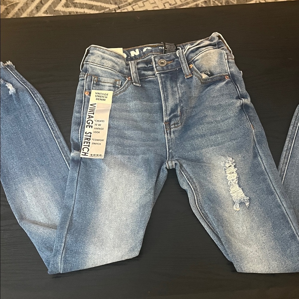 Vintage-Stretch Women's High Rise Distressed Jeans - Blue